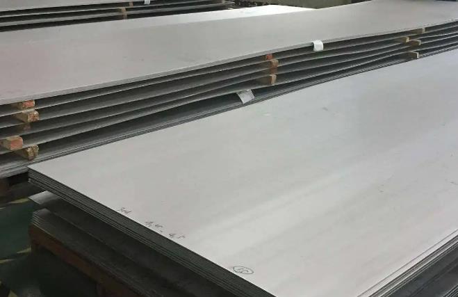 不銹鋼板的規(guī)格和用途范圍有哪些？